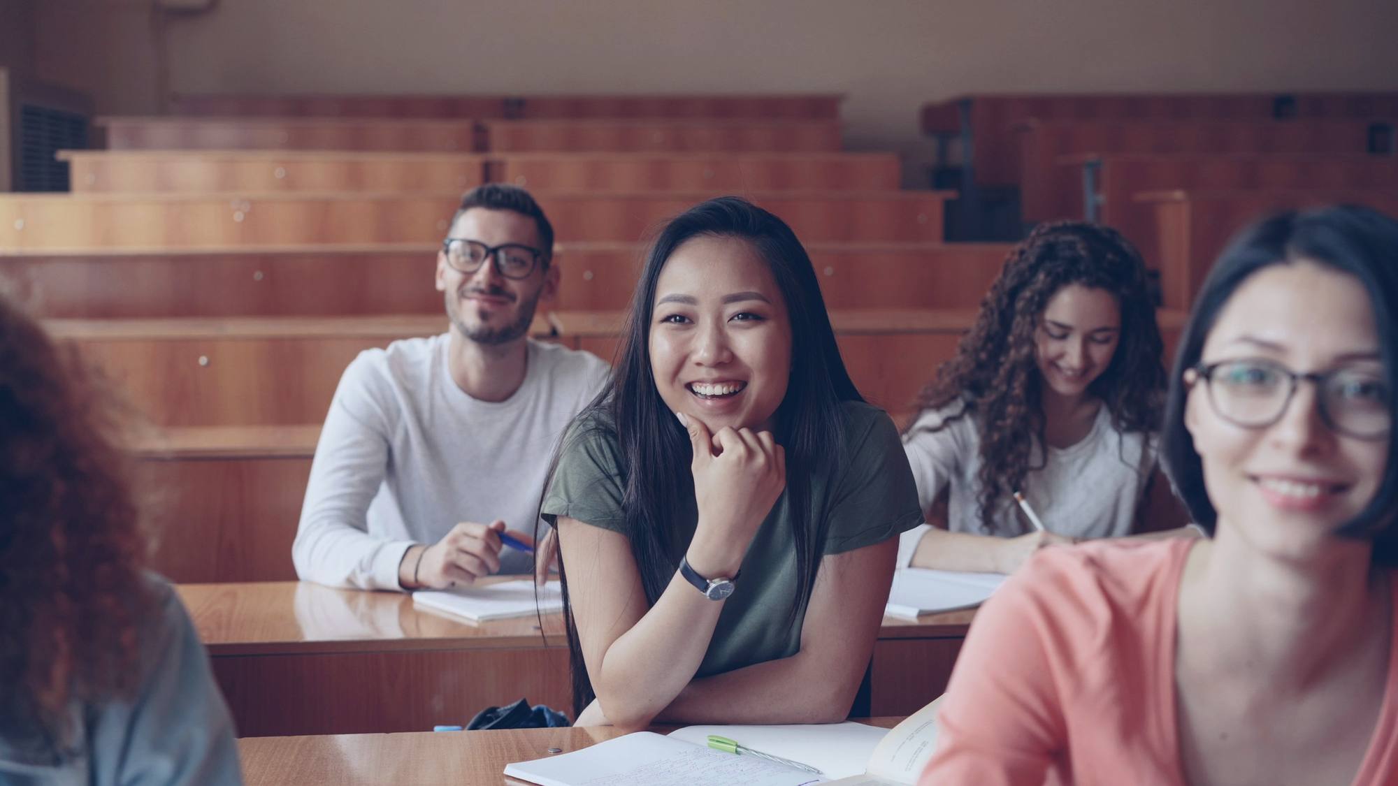 Studierende in einem Hörsaal